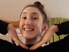 剑桥排名第一的网红小仙女拍vlog公开学霸日常，看完我柠檬了……