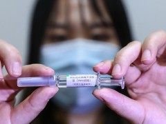 匈牙利成为欧盟第一个批准使用中国疫苗的国家Hungary signs deal for Chinese Sinopharm's COVID-19 vaccine, first in EU