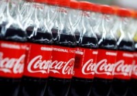 可口可乐要涨价？网友：快乐水不快乐了...Coca-Cola will raise prices to offset higher commodity costs