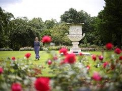 英国女王私人花园首度对公众开放 游客直呼“被宰”Buckingham Palace Gardens branded 'rip off' in TripAdvisor reviews