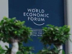 世界经济论坛总裁：对中国中长期增长非常乐观WEF president optimistic about China's economic outlook